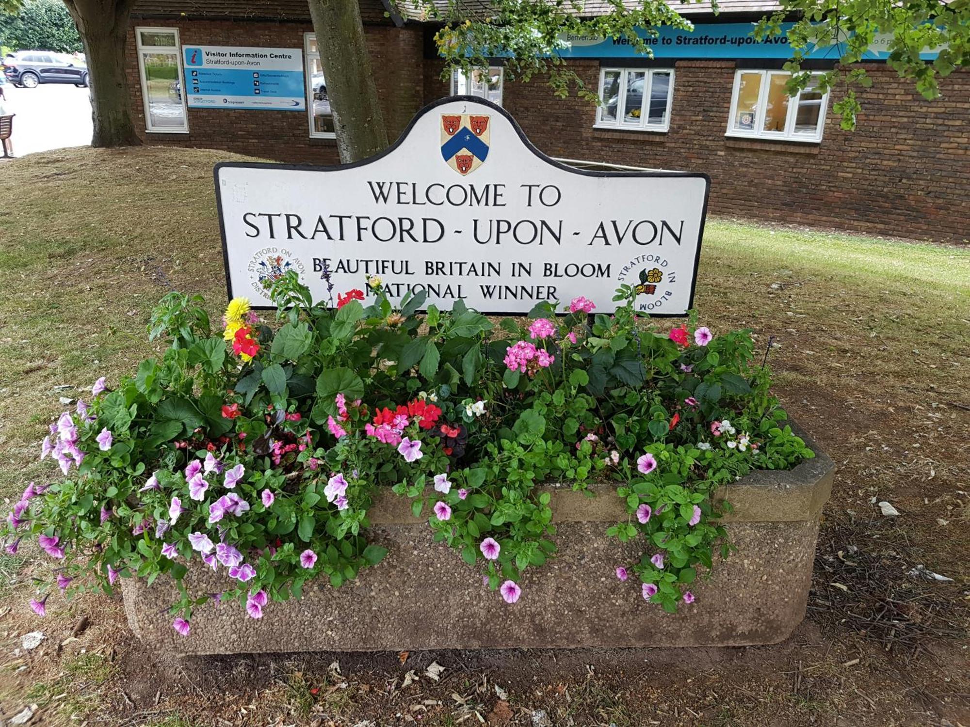 Stratford Upon Avon: 2 Bed Town Centre Apartment, Parking For One Car מראה חיצוני תמונה